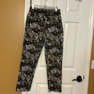 This Her pants….size 8